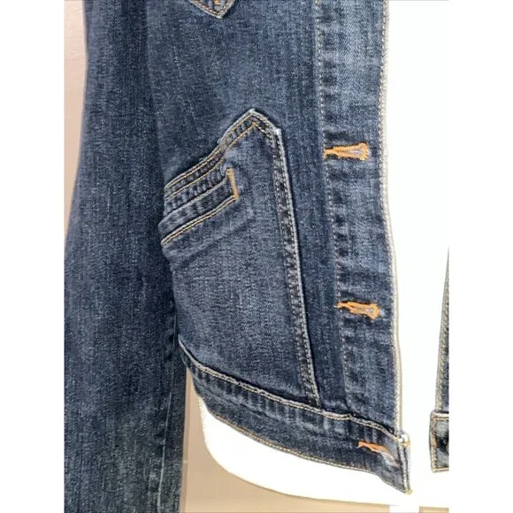 Levis Trucker Jean Jacket Blue Denim Jean Medium Wash Pockets Sz Junior Large - Picture 3 of 7